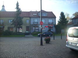 parking rynek niepo�omice