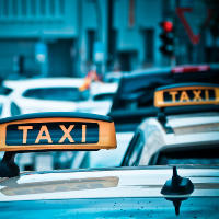 taxi, post�j taks�wek, taks�wki w niepo�omicach