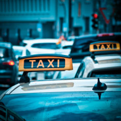 taxi, taks�wka, auto, przew�z os�b