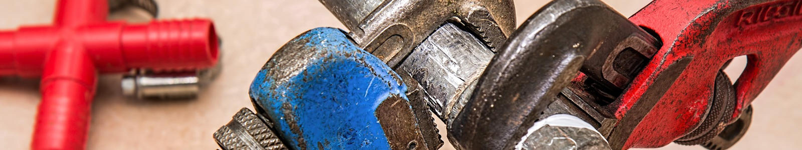 hydraulik, rura, klucz nastawny, niebieski klucz nastawny, klucz hydraulika, paku�y