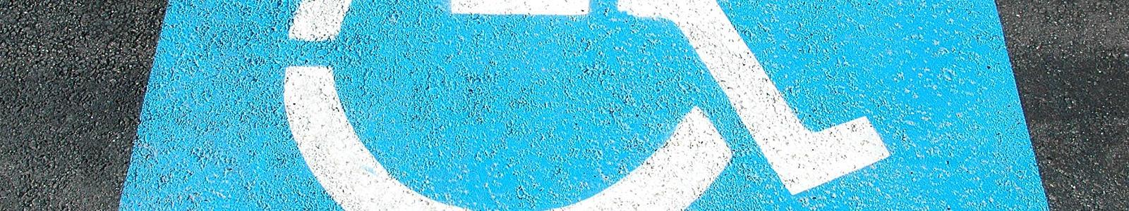 miejsce parkingowe dla niepe�nosprawnych