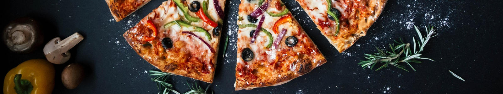 pizza, pizzeria, oliwki, ser, rozmaryn, pieczarki, papryka, m�ka